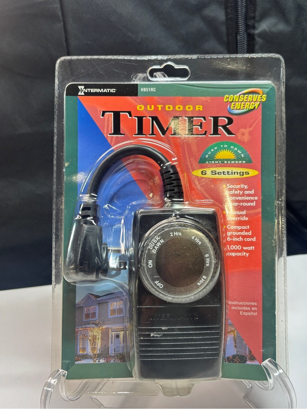 Intermatic HB51RC Outdoor Timer with a built-in dusk-to-dawn light sensor